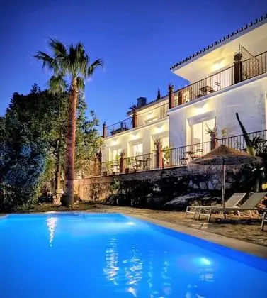 Boutique X Pueblo Benalmadena - Öne Çıkan Resim