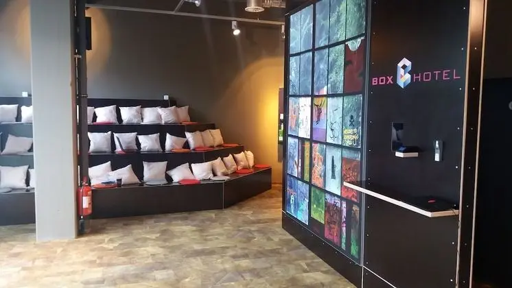 BoxHotel Göttingen App Based Hotel - İç Mekan