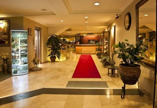 Boyuguzel Termal Hotel - Lobi
