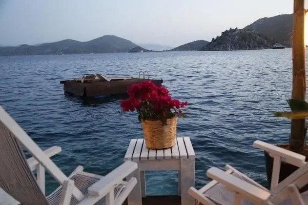 Bozburun Pembe Yunus Hotel - Deniz
