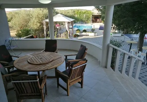 Bozi - With Pool - A1