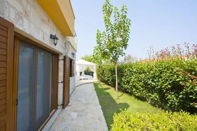 Bozis Private Pool Villa, Siviri - Dış Mekan