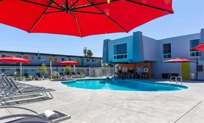 Bposhtels Las Vegas - Havuz