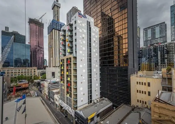 Brady Hotel Central Melbourne