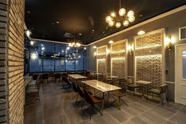 The Brain Hotel - Öne Çıkan Resim