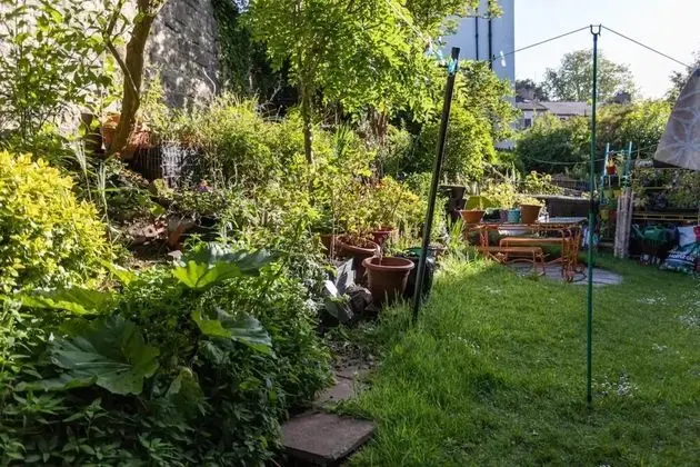 Brand New 1 Bedroom Apartment Right Beside Arthur's Seat - Dış Mekan
