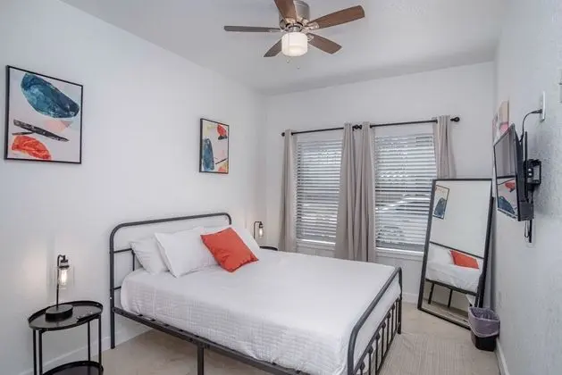 Brand NEW #7 Stylish 3BR 2.5ba Near Exciting Dtown - Oda