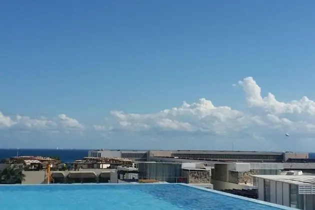 Brand New Apartment Playa del Carmen - Havuz
