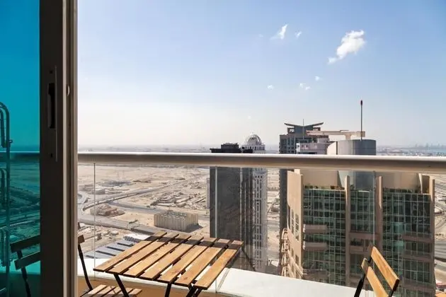 Brand New Apt w Lake Walkways Clse to Beach