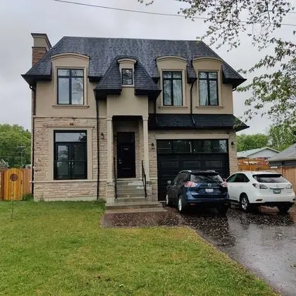 Brand New Basement Apt next to Beach & Go Train
