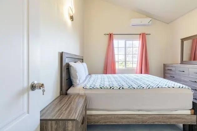 Brand New - Bungalow - Ocean View - Discovery Bay