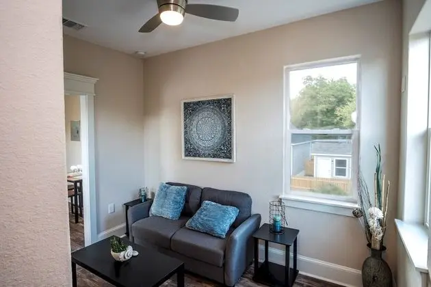 Brand NEW Large Impressive House Near Downtown!