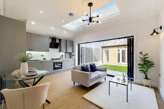 Brand New Luxury 2-bed Apartment in London