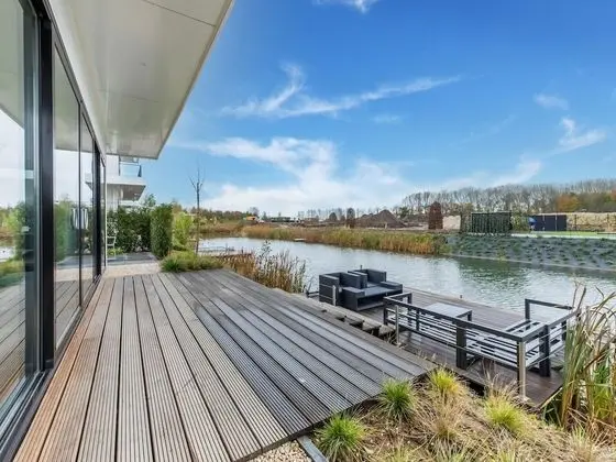 Brand new Luxury Villa on a Small-scale Park With its own Jetty - Dış Mekan