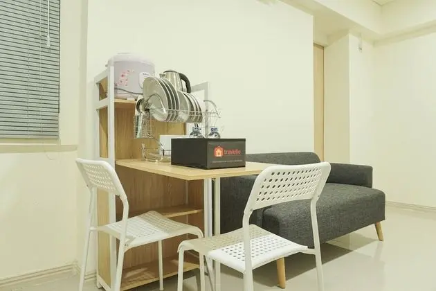 Brand New and Modern 2BR Meikarta Apartment - Mutfak