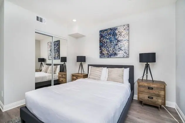 Brand NEW Modern Luxury 3bdr Townhome In Silver Lake - Öne Çıkan Resim