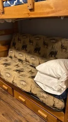 Brand New Saganaga Lodge - Oda