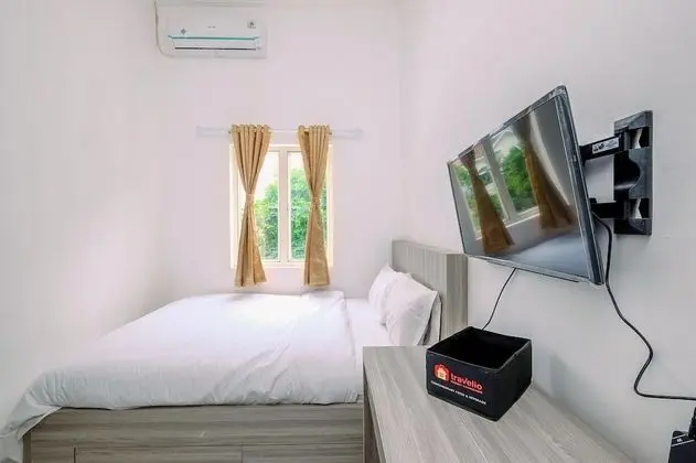 Brand New Studio For 2 Pax At Banyo Raya A25 Guesthouse