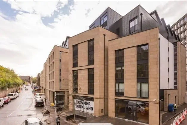 Brand NEW Studio Apartment with Castle View