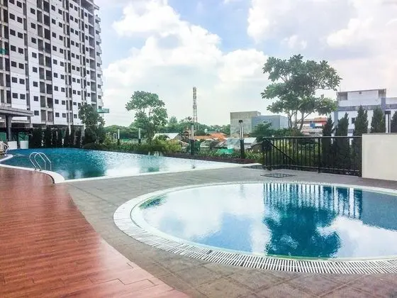 Brand New Studio The Oasis Apartment