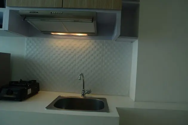 Brand New Studio Tree Park Apartment near ICE BSD - Mutfak