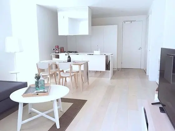 Brand New Stunning Home with Garden - Oda Düzeni