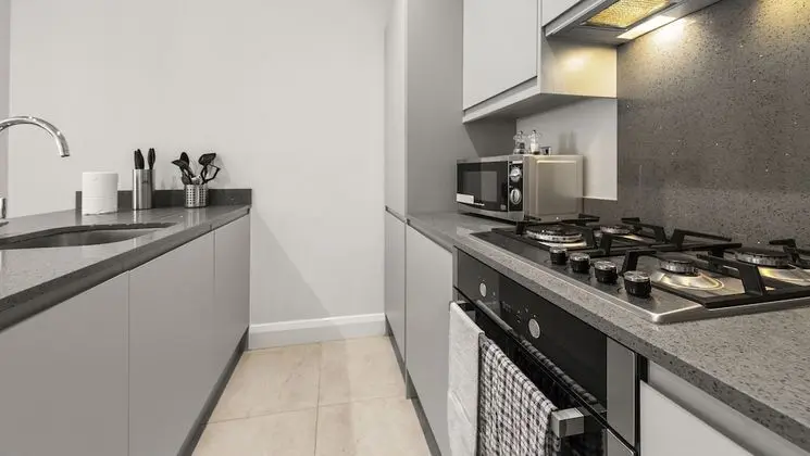 Brand New Unique 2 Bedroom Apartment - Mutfak