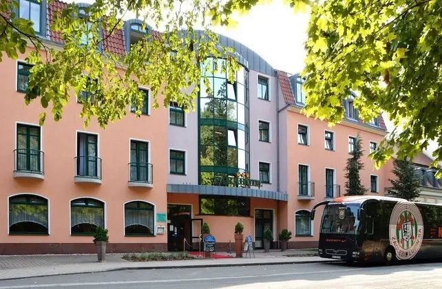 Brandiser Parkhotel - 1