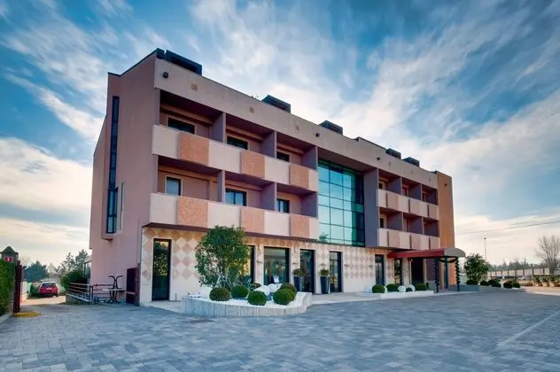 Brandoli - Dış Mekan