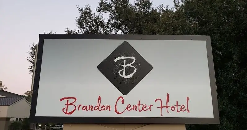 Brandon Center Hotel - Dış Mekan