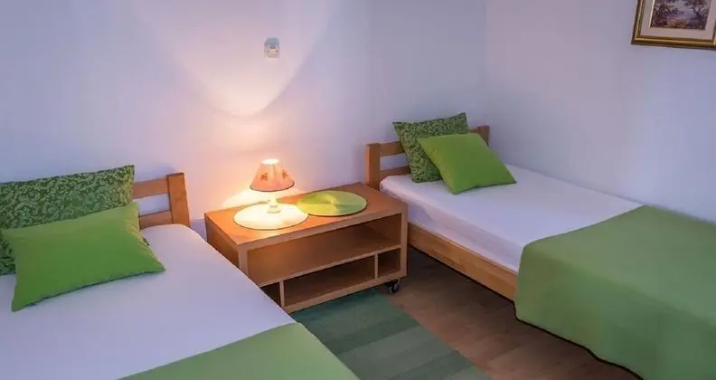 Brane - 100m From the Beach - A1 Ana - Oda