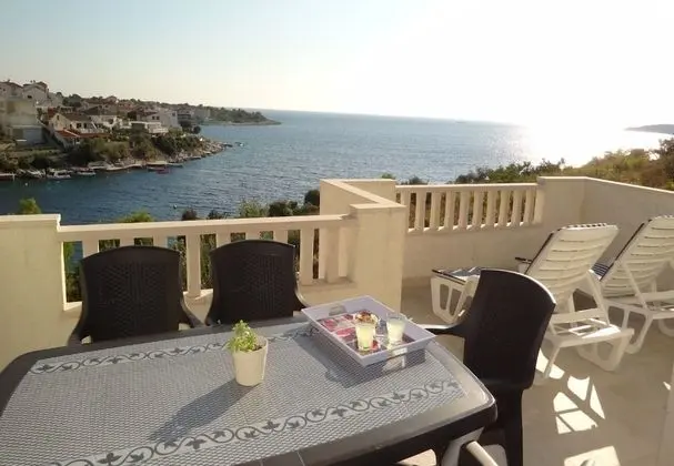 Branka - 30 m From Beach - A2 Žuti - Dış Mekan