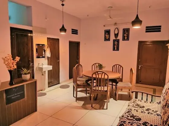 Branson Backpacker Homestay - Lobi