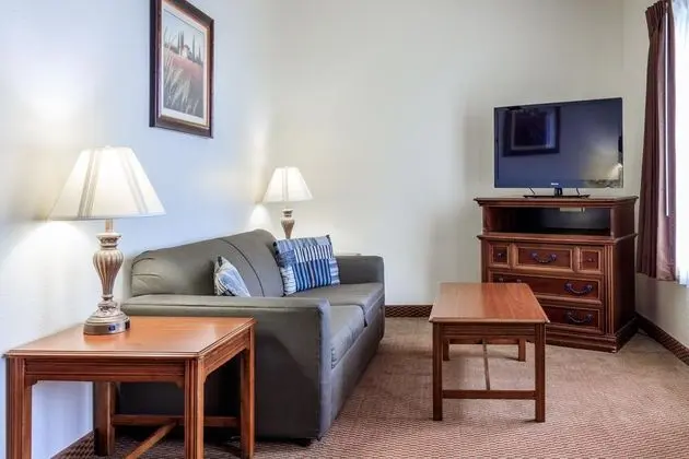 Branson Towers - Genel