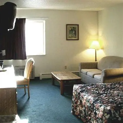 Brass Bell Inn and Suites