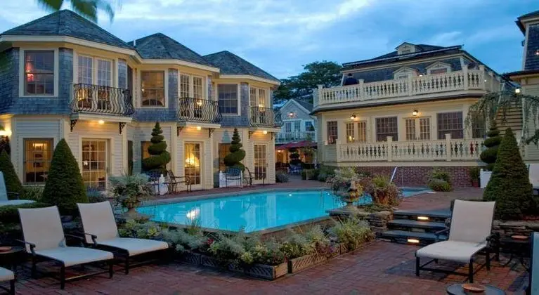 Brass Key Guesthouse Adults Only