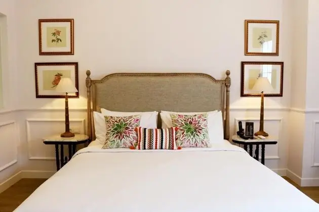 Brava Suites by Zia Surabaya