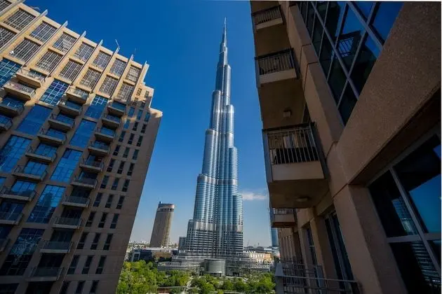 Bravoway Standpoint Tower in Downtown