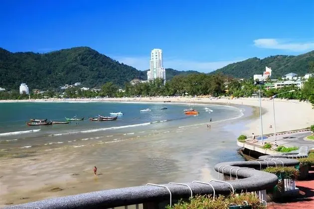 Break Point Hotel
