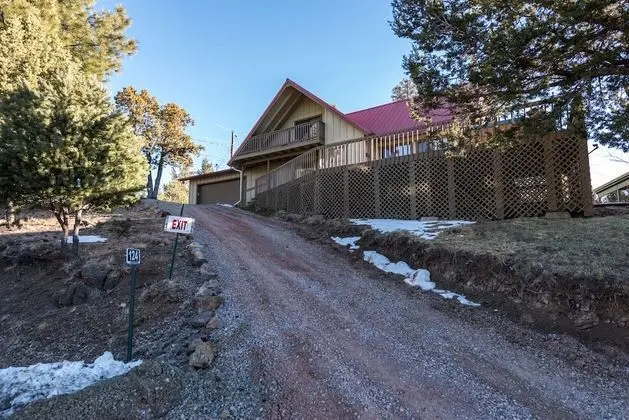 Breakaway Cabin