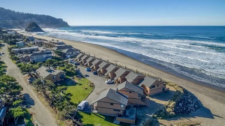 Breakers Beach House #7
