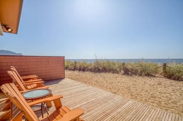 Breakers Beach House #9