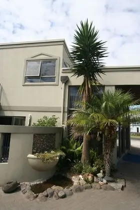 Breakers Motel Whangamata - Lobi
