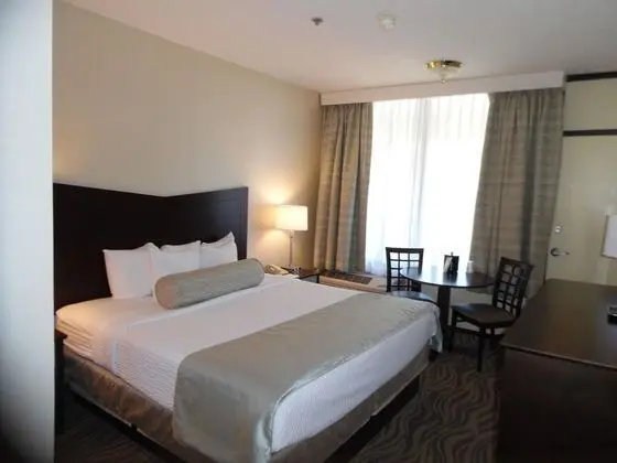 The Breakers Hotel and Suites