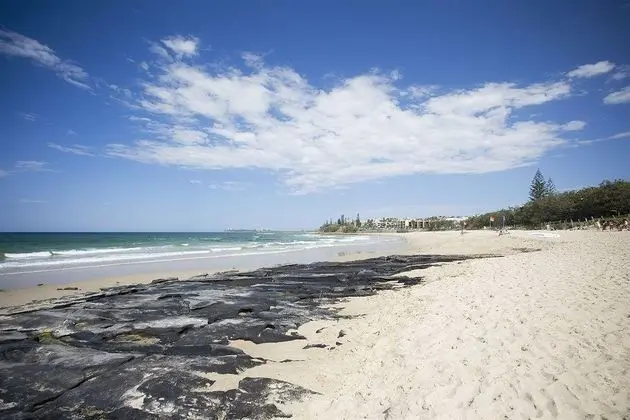 BreakFree Alexandra Headland Beach