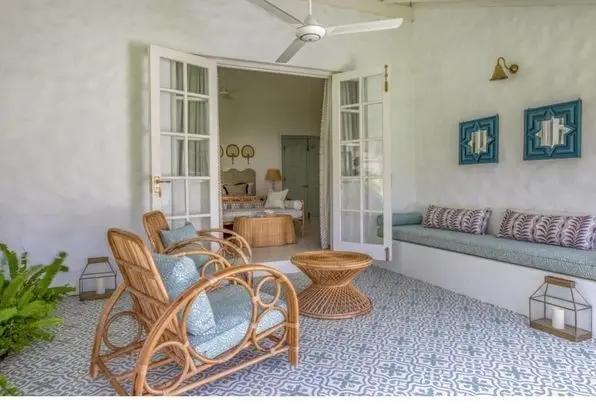 Breathtaking Villa In 02 Acres Of Tropical Walled-in Gardens - Oda