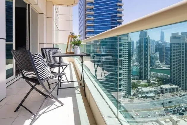 Breathtaking Beach Views in This 2BR in Marina! - İç Mekan
