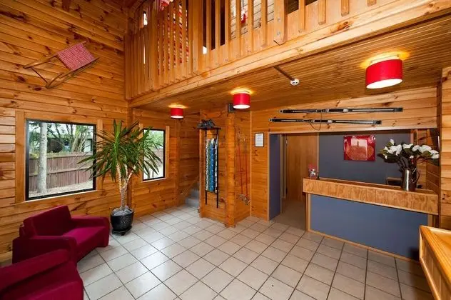 Breckenridge Lodge - Lobi