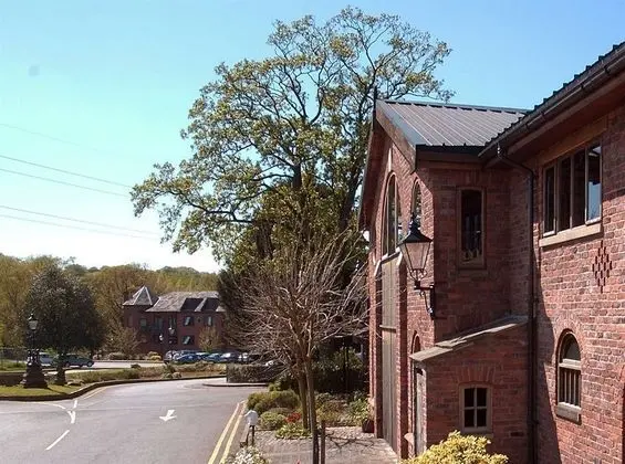 Bredbury Hall Hotel & Country Club