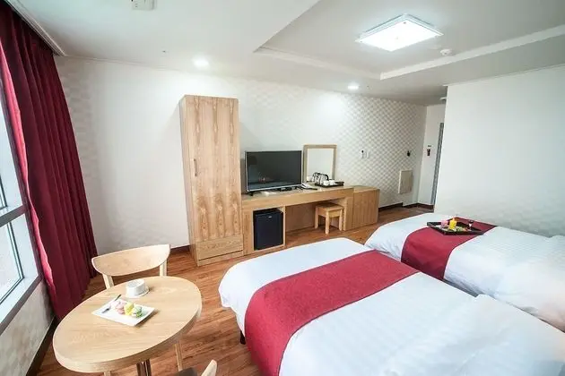 Breeze Bay Hotel - Oda